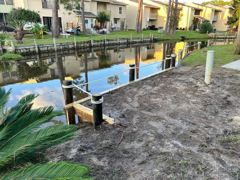 Seawall/ Retaining wall