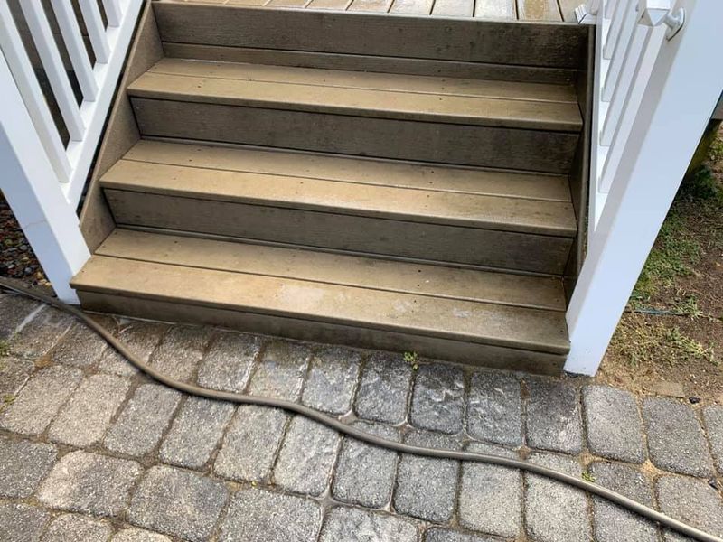 Pressure-Washing