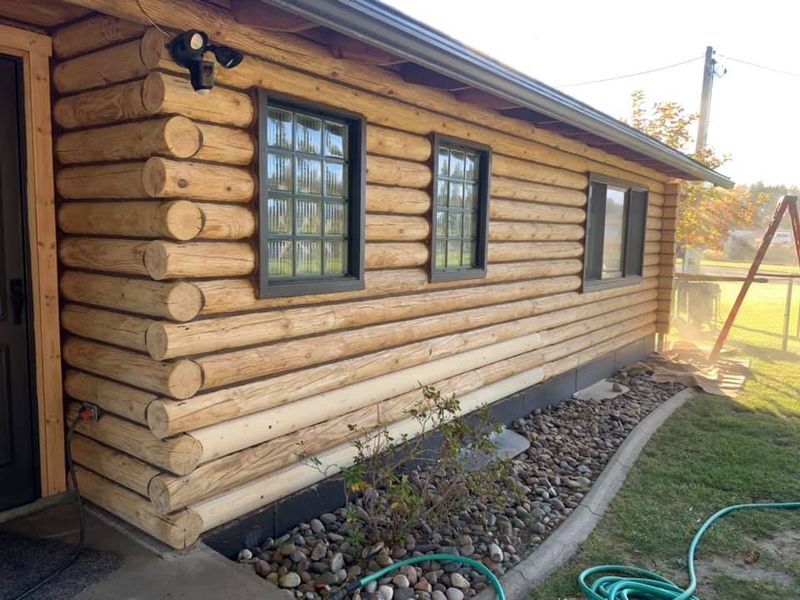 Log Home Restoration