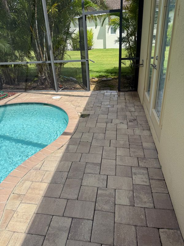 Deck & Patio Cleaning