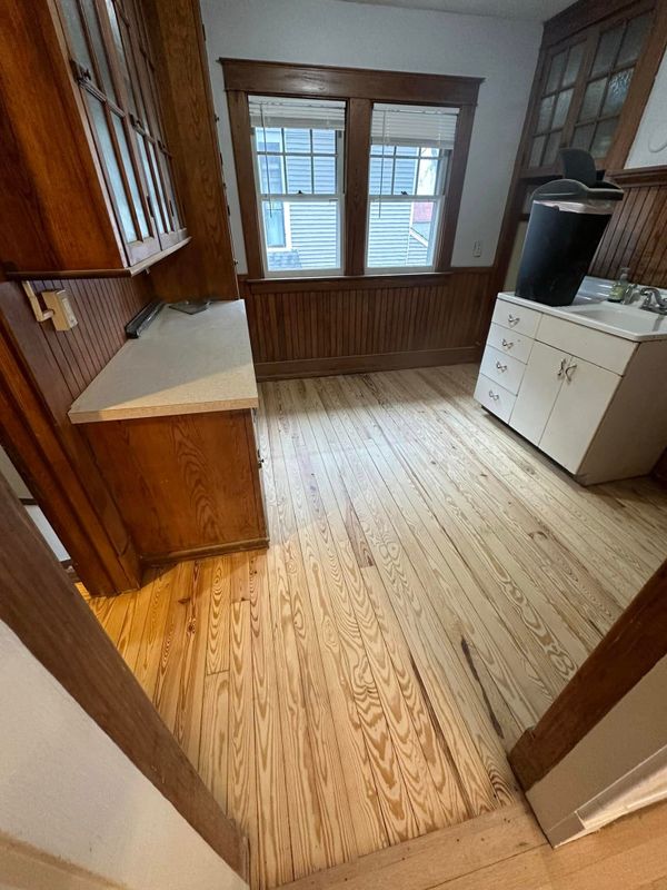 Hardwood Refinishing