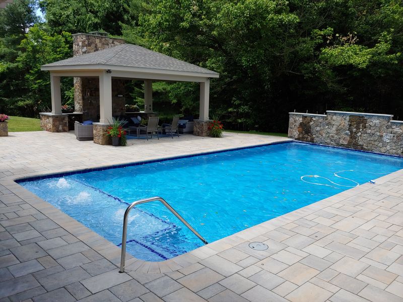 Outdoor Kitchens