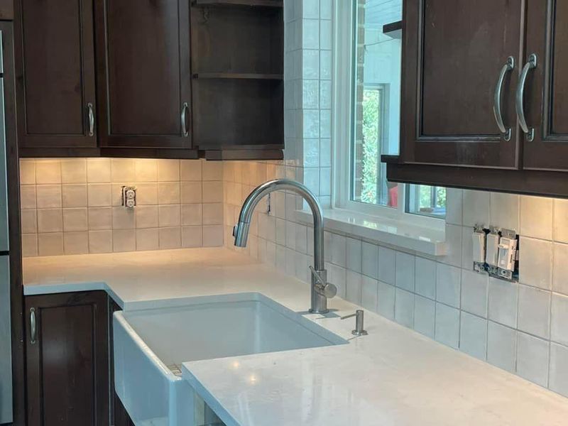 Backsplash Install 
