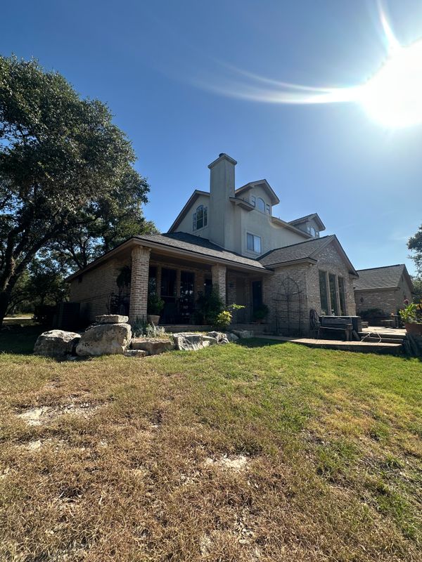 Revitalize Your Home's Curb Appeal with GEOS Painting in Fair Oaks Ranch