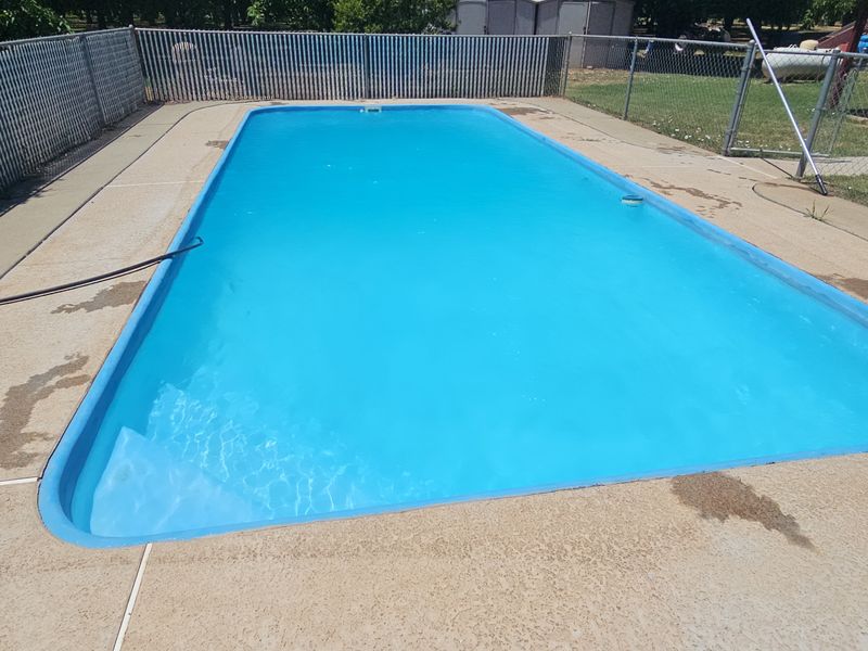 Routine Pool Cleaning