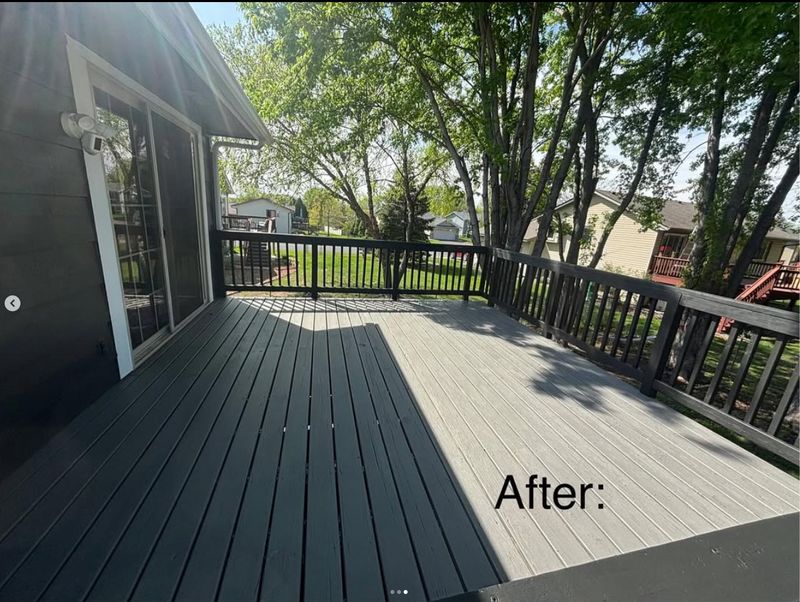 Deck Staining & Painting