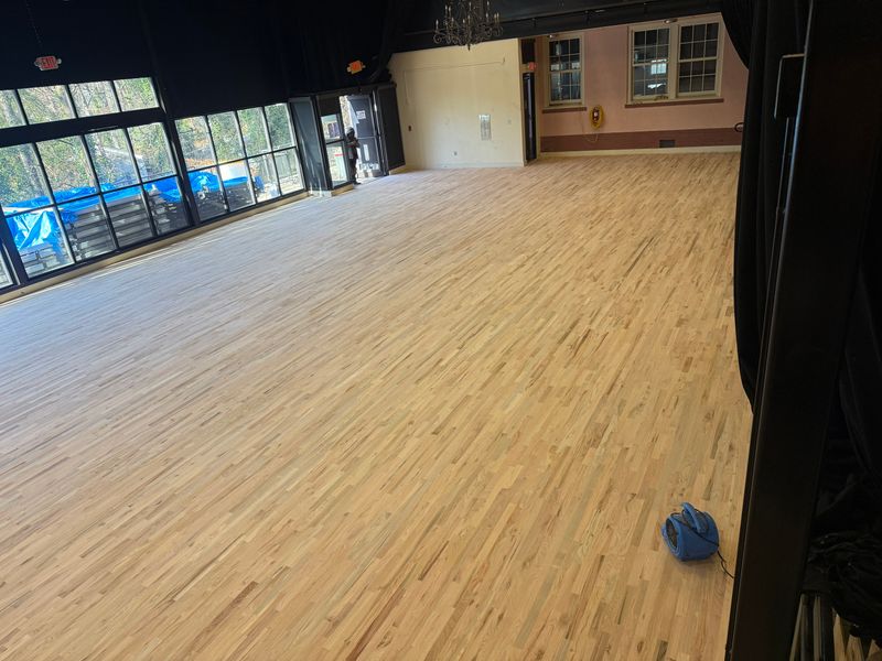 Solid hardwood installation