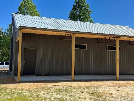Barns