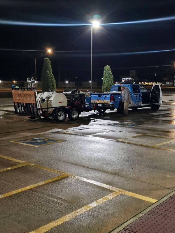 Hardscape Cleaning
