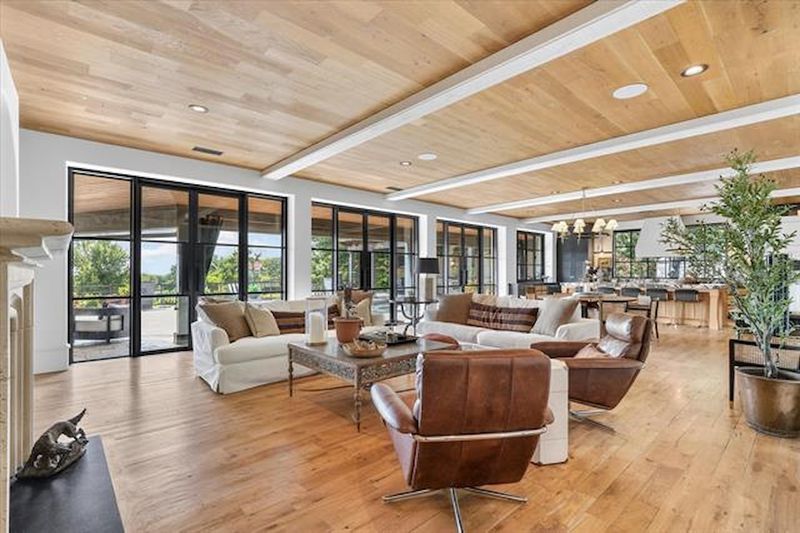 Barndominium