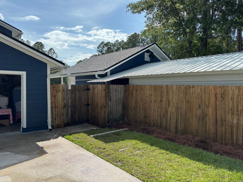 Fence Washing