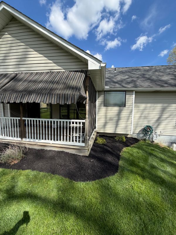Mulch / River Rock installation