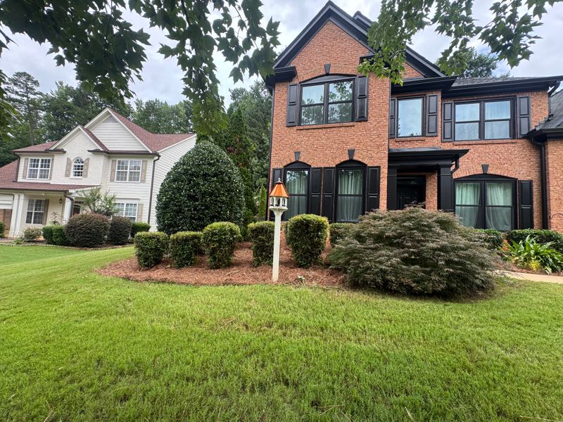 Shrub Trimming & Landscape Bed Care