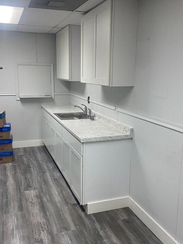 Kitchen & Bathroom Remodeling