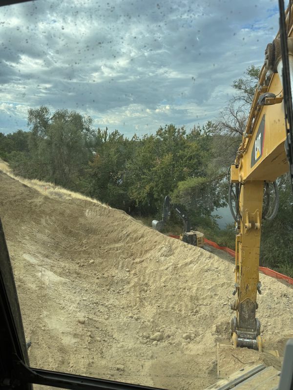 Residential & Commercial Excavation