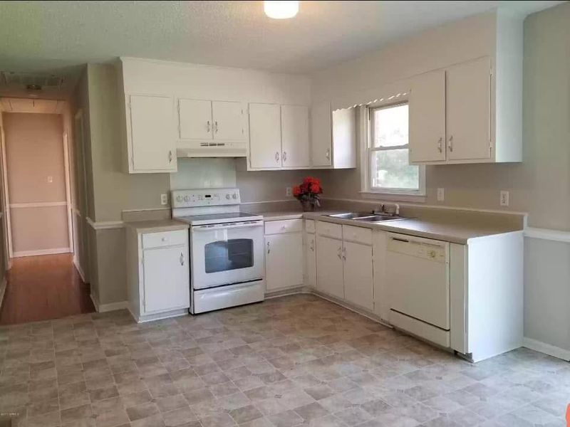 Kitchen & Bathroom Remodeling
