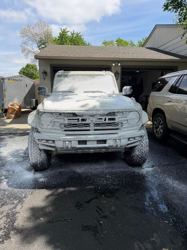Full Vehicle Detailing
