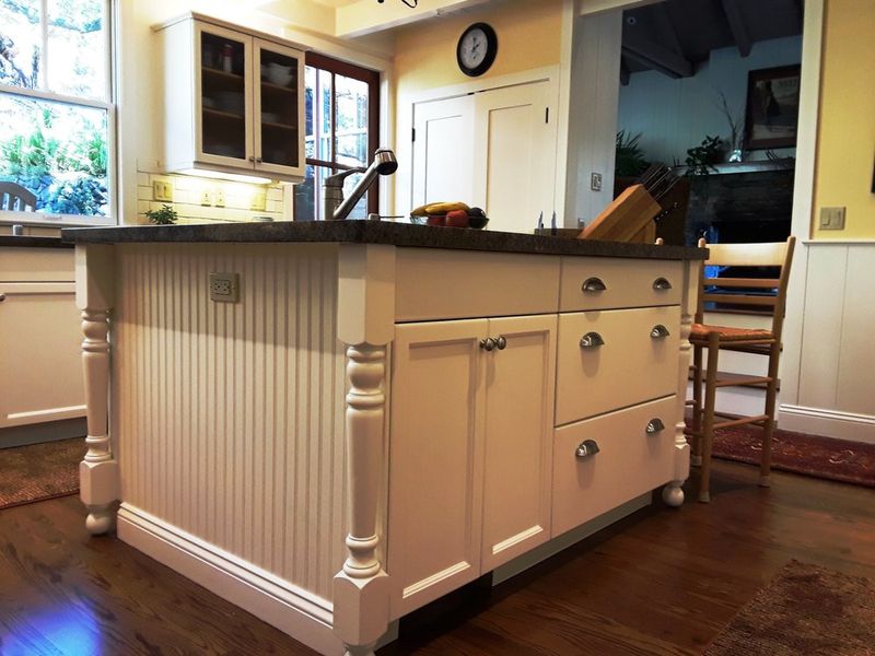 Kitchen and Cabinet Refinishing