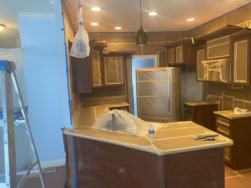 Kitchen and Cabinet Refinishing gallery