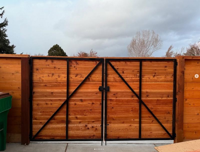 Gate Installation and Repair