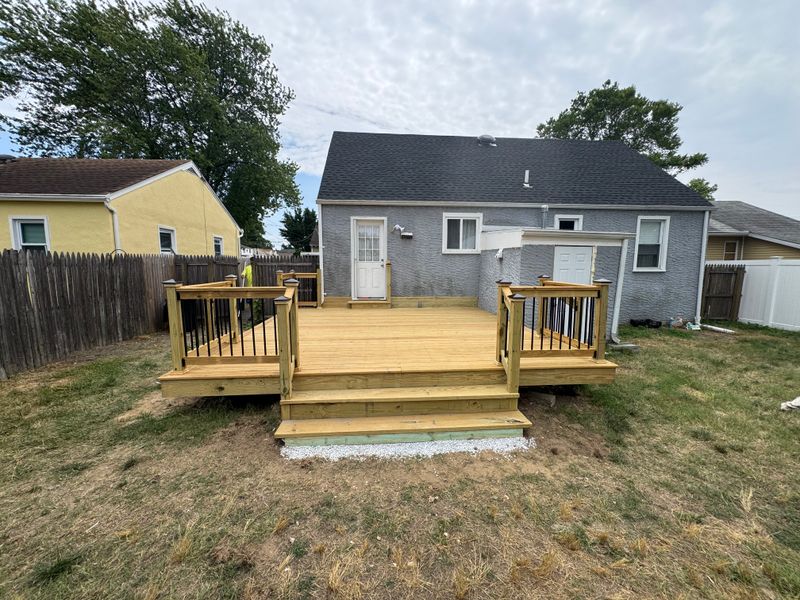 Composite and Wood Decks