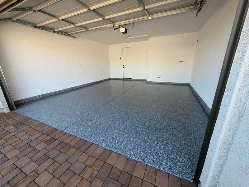Polyaspartic & Epoxy Garages