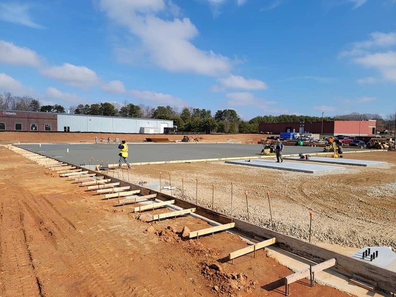 Concrete Pouring & Finishing