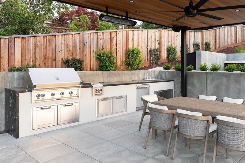 Outdoor Kitchen Installation