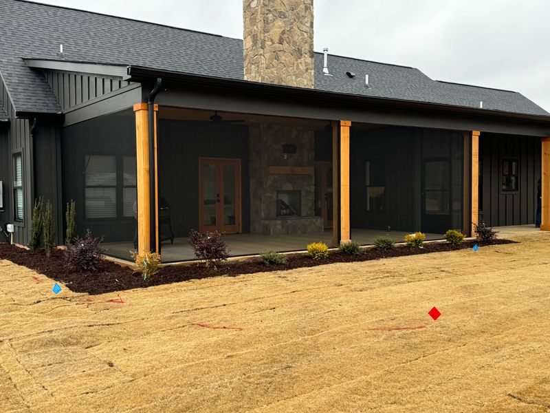 Enhanced Outdoor Living with a Stunning Screened Enclosure