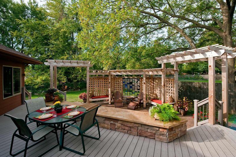 Outdoor Living Spaces