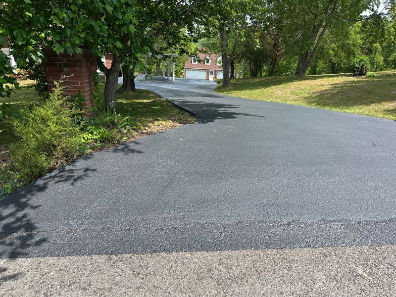 Asphalt Seal Coating