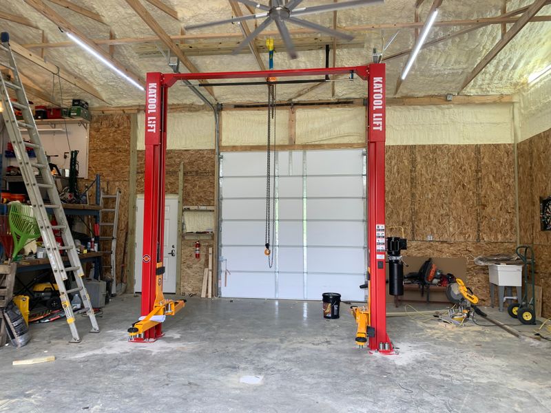 Car lift installation