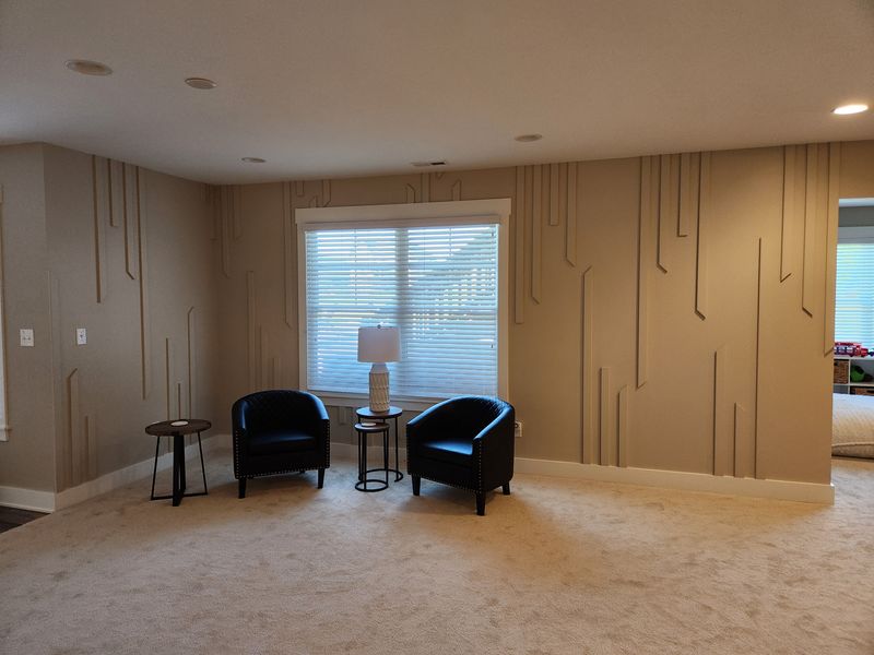 Living Rooms & Lounges