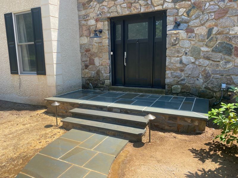 Flagstone/masonry hardscaping