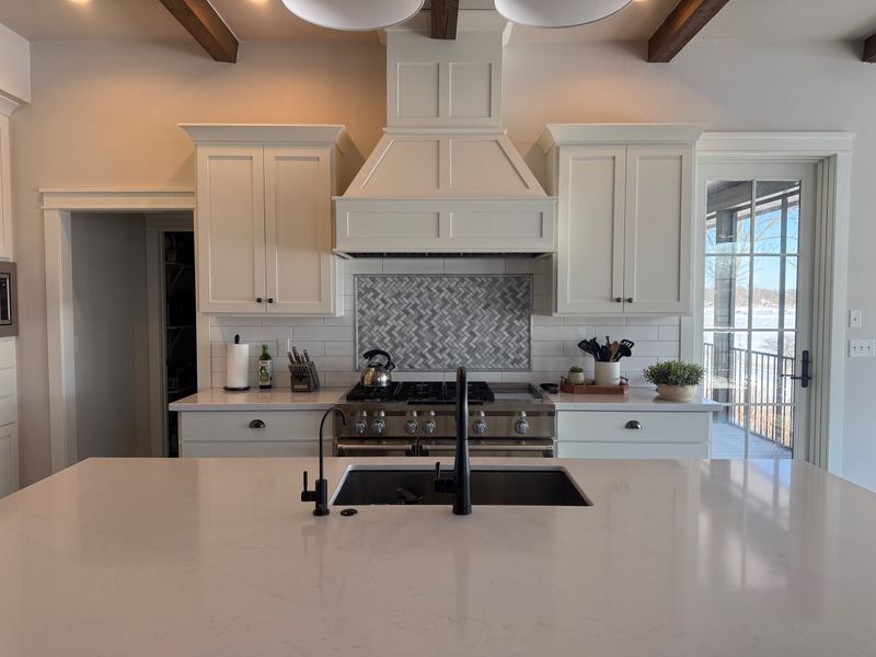 Kitchen and Cabinet Refinishing