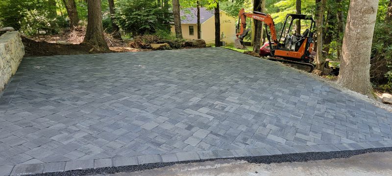 Residential Concrete &  Pavers