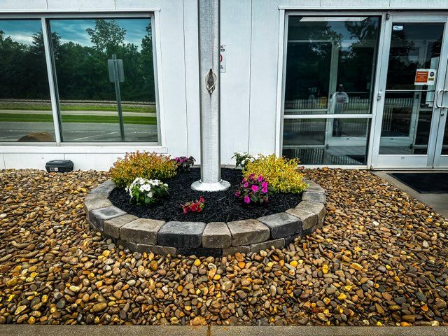 Mulch Installation