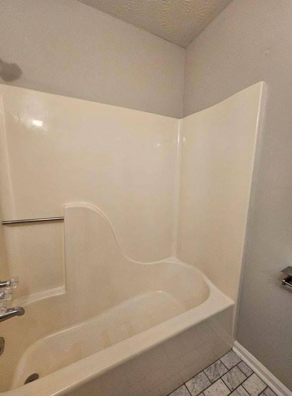 Shower Unit Refinishing