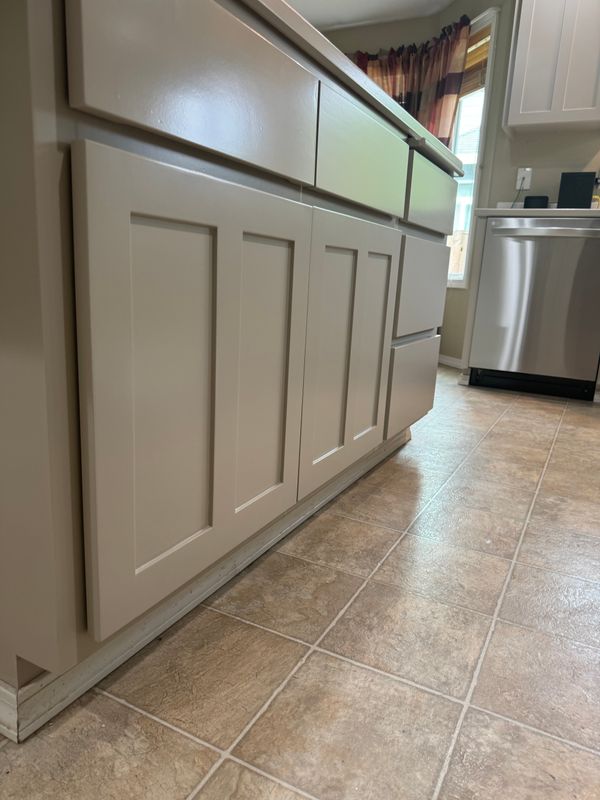 Kitchen and Cabinet Refinishing