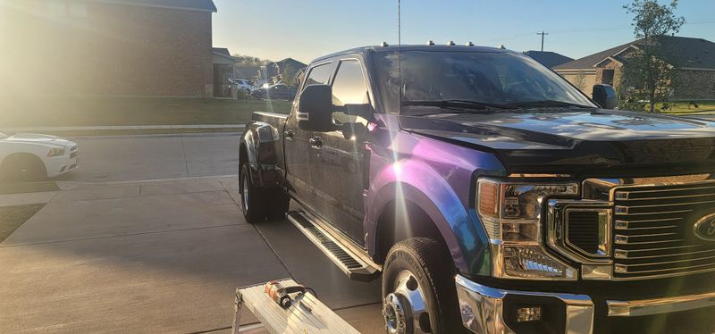 Full & Partial Vehicle Wrap
