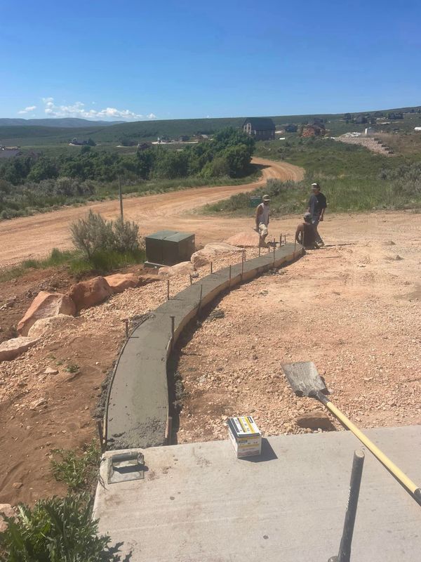 Sidewalk concrete pour Installation
