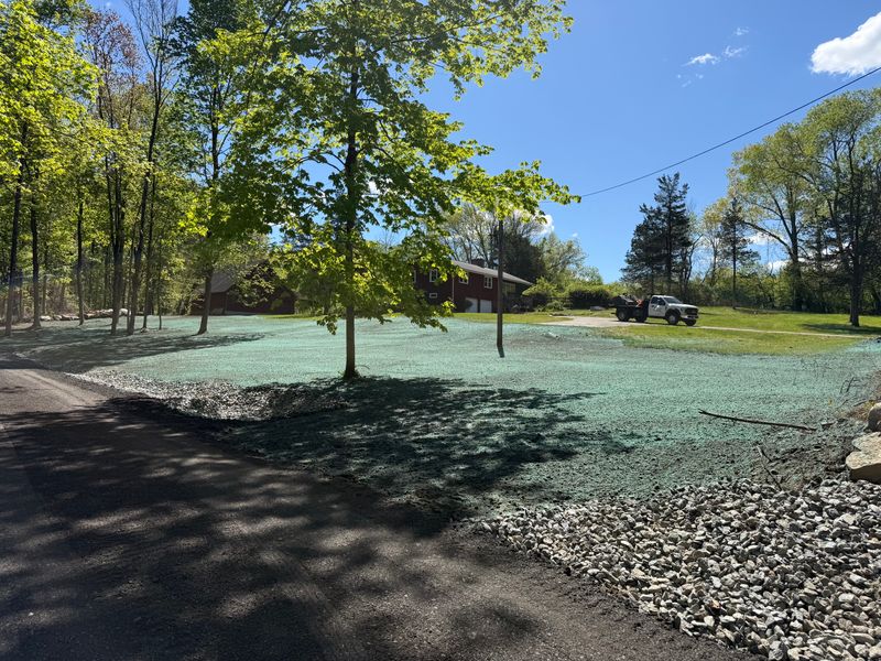 Gravel and Milling Driveways
