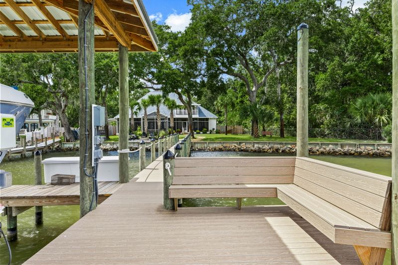 Pier & Dock