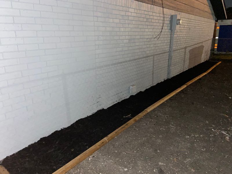 Mulch beds