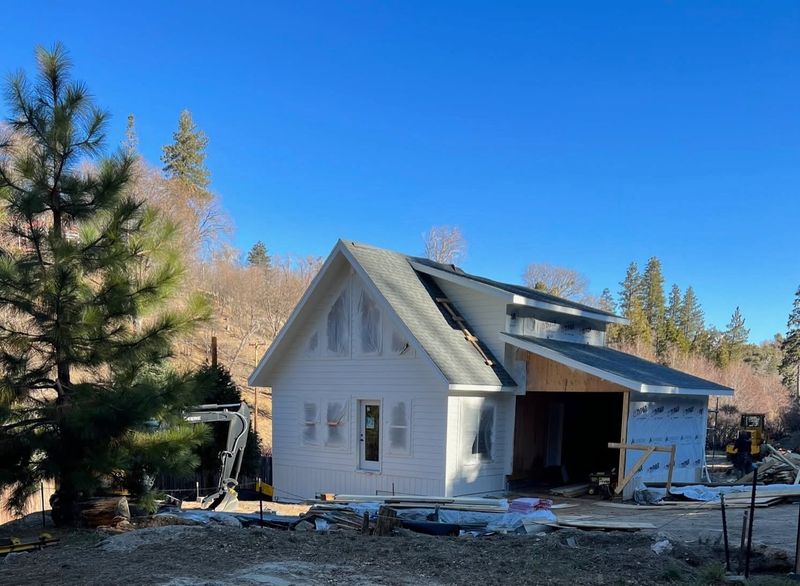 Siding & Roofing