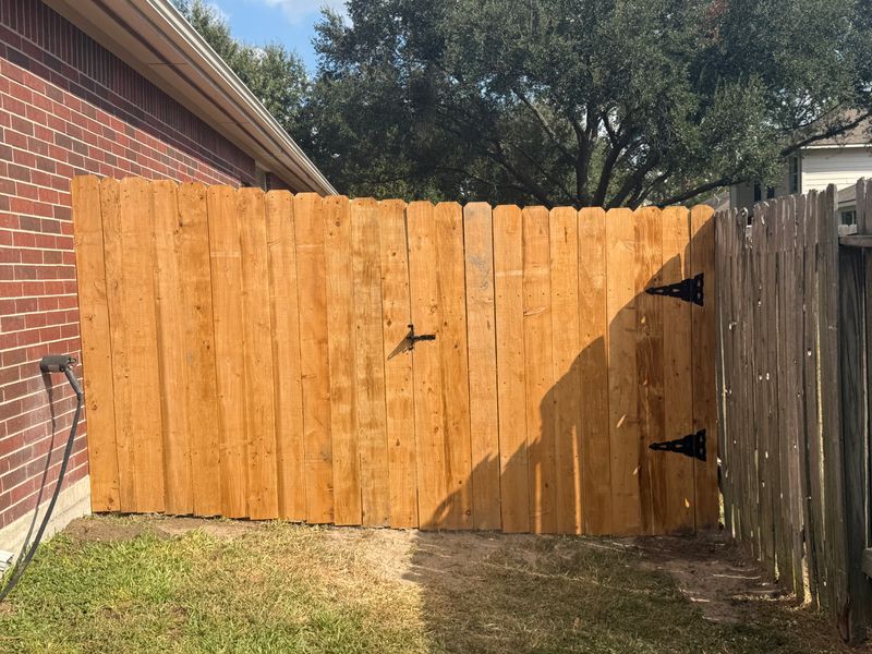 Commercial Fencing