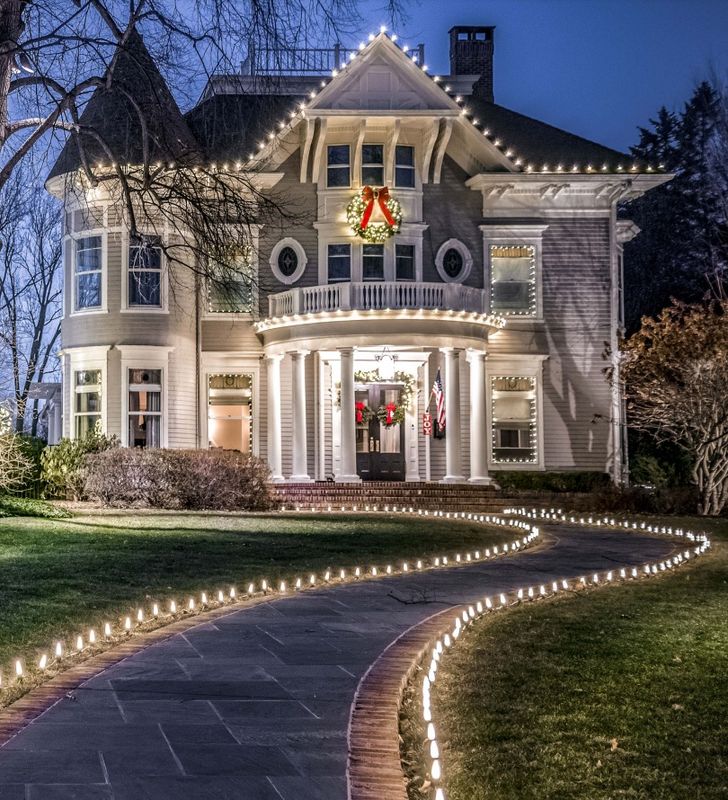 Holiday Lighting