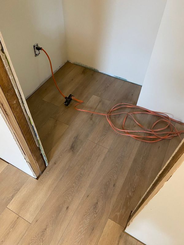 Vinyl and Laminate Flooring