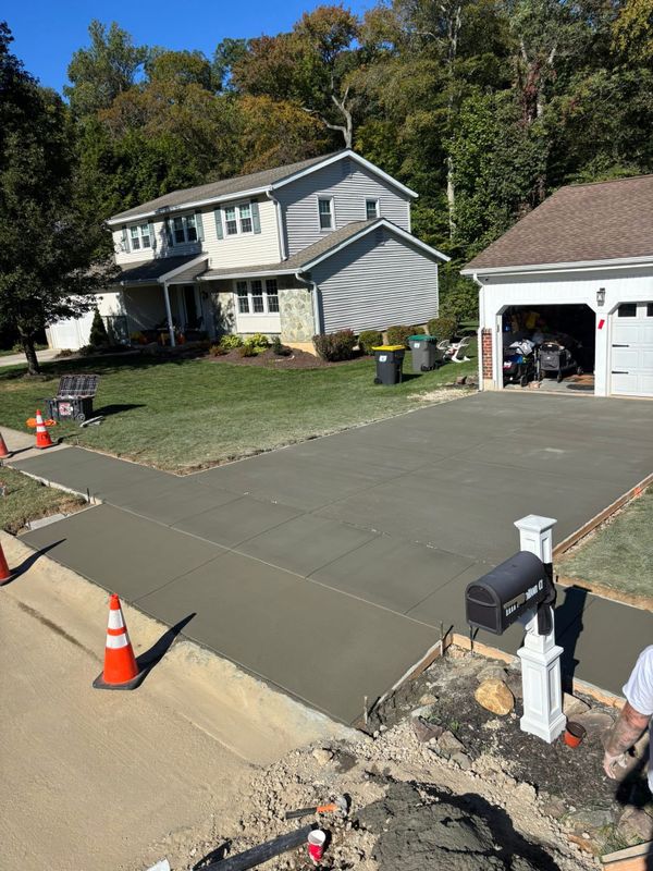 Concrete driveways, patios, and garage floors