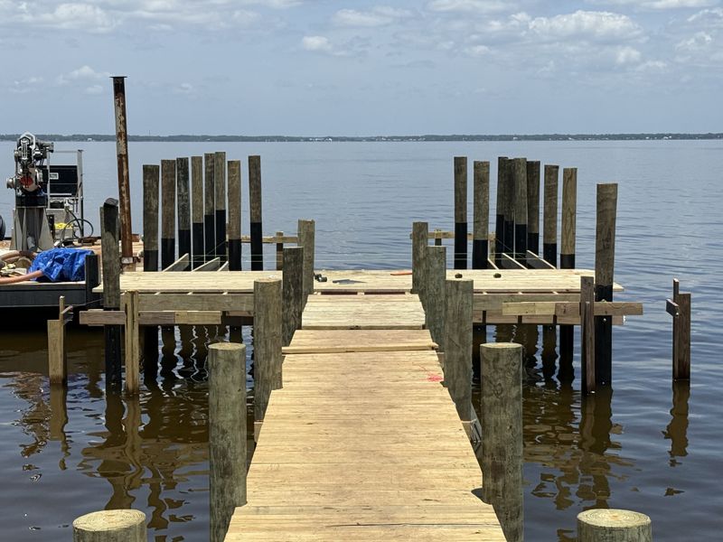 Docks